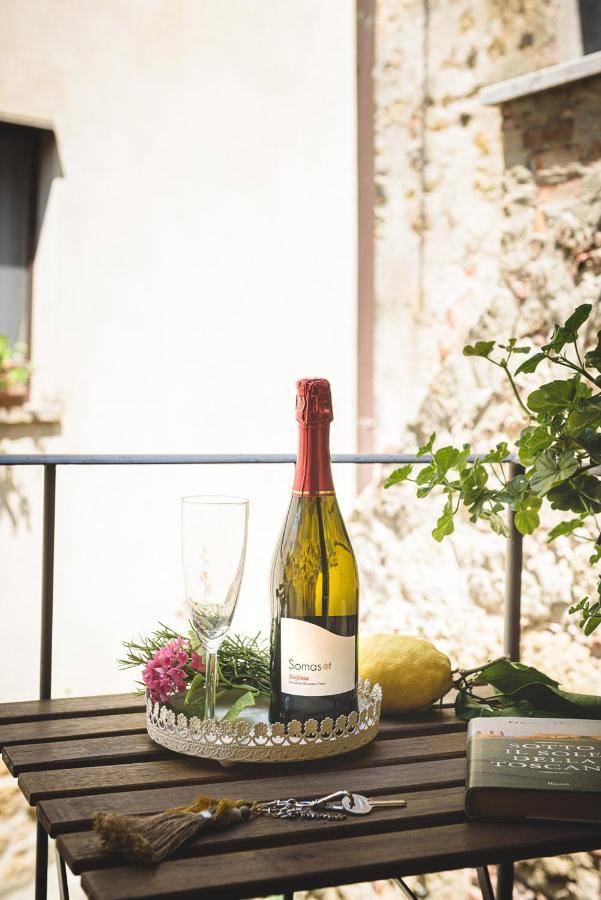 In Toscana Camere มอนติคเคียโล ภายนอก รูปภาพ