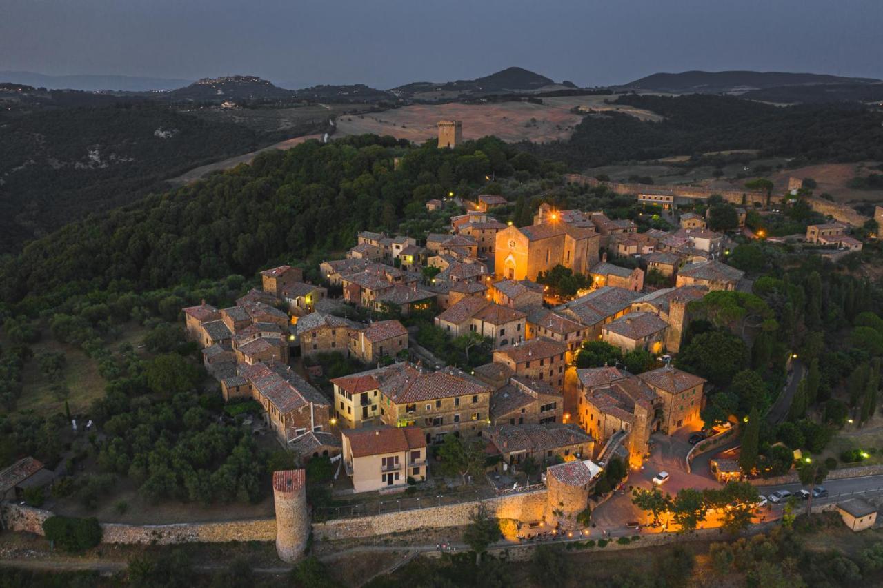 In Toscana Camere มอนติคเคียโล ภายนอก รูปภาพ