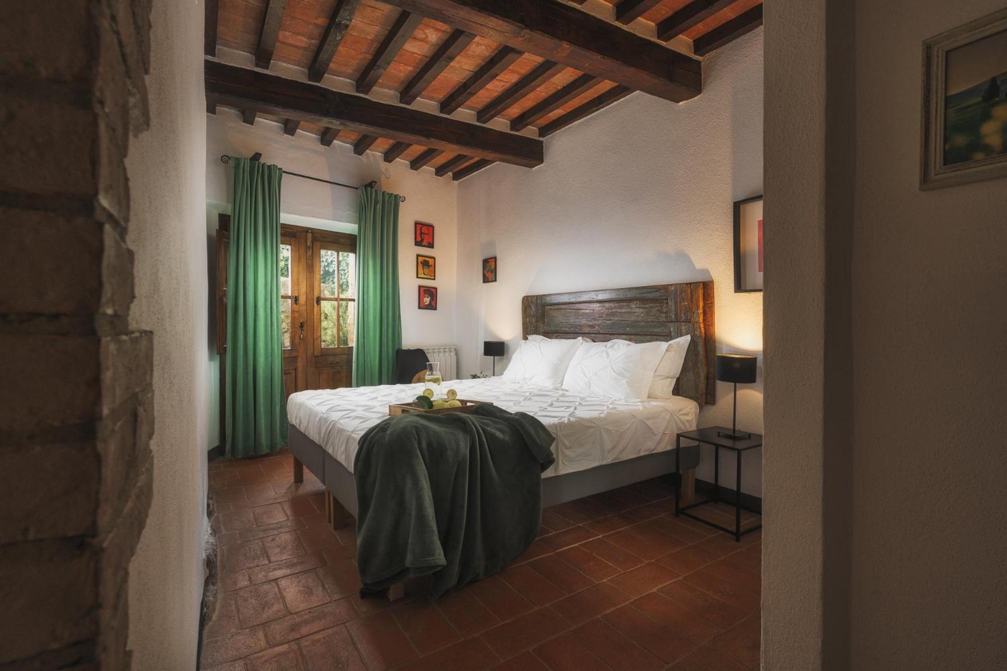 In Toscana Camere มอนติคเคียโล ภายนอก รูปภาพ